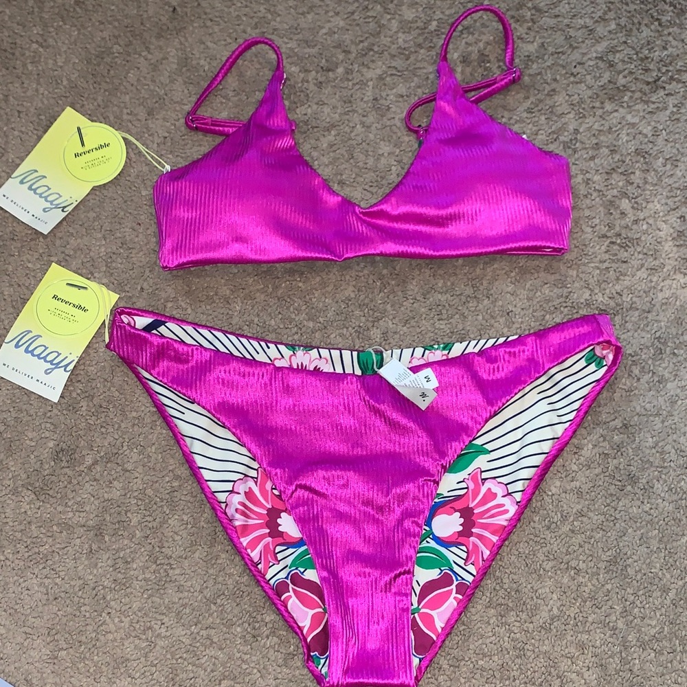 Maaji bikini small top medium bottoms nwt